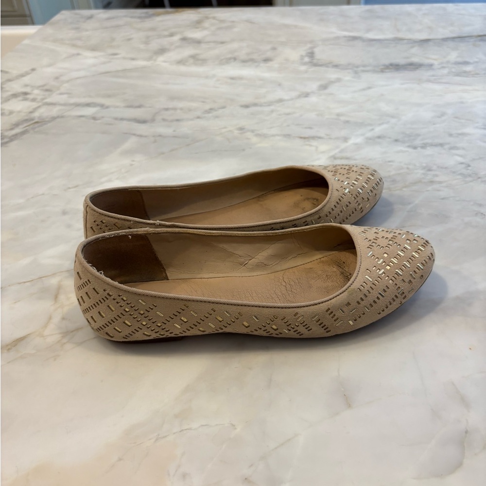Aldo Elegant Beige Women's Flats